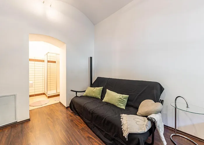 Countryside & Metropolis By Jr Greifenstein