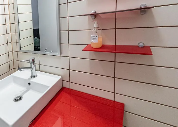 Countryside & Metropolis By Jr * Greifenstein